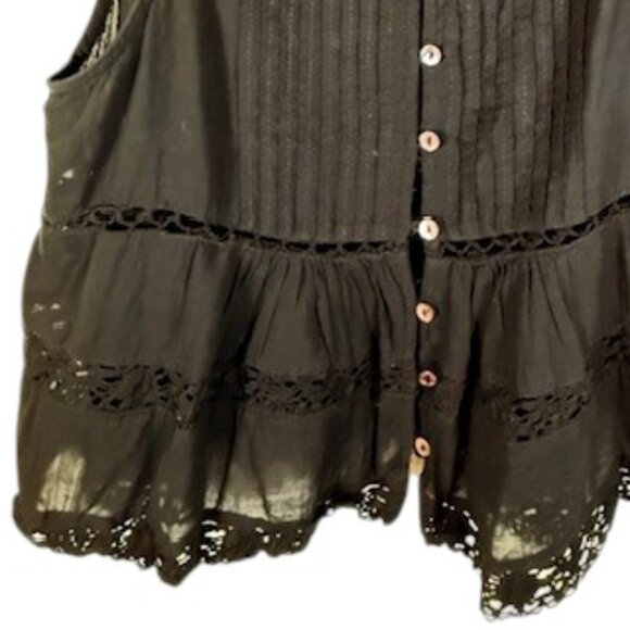 Free People Black Constant Crush Pintucked Bohemian Style Sleeveless Top Size M - Picture 7 of 10